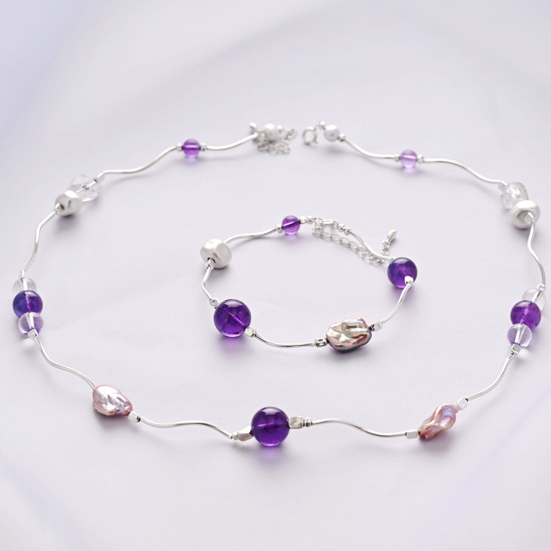Necklace and Bracelet: Ondelle/Amethyst