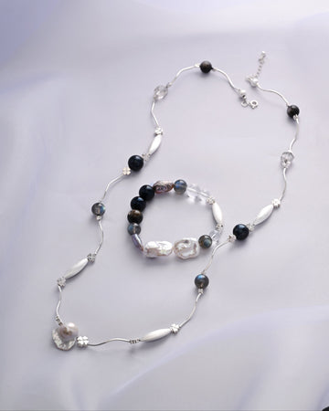 Long Necklace and Bracelet: Ondelle/Moonstone