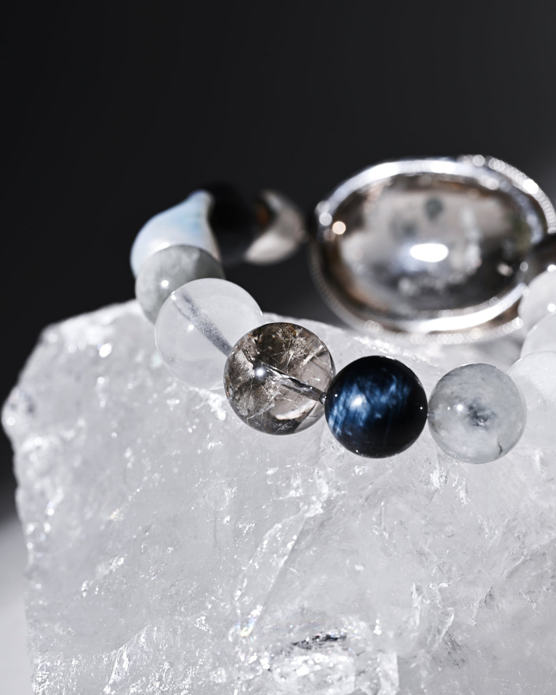 Bracelet: Rabbit Under Moonlight
